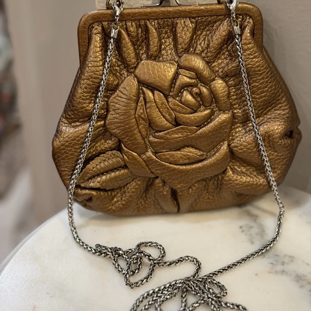 Brighton Bronze Leather Rose Embossed Clutch/Shoulder w kiss lock - Picture 1 of 7
